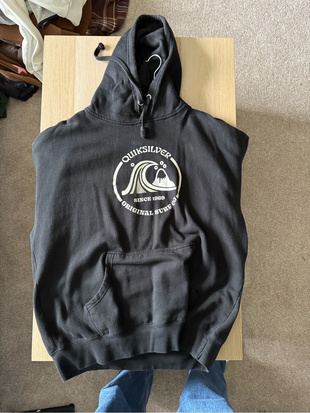 Men Large Quicksilver Sweater Subcategory Identification